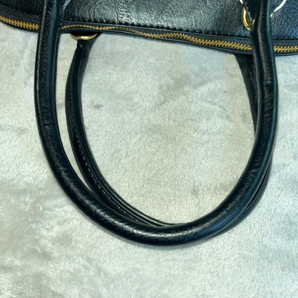 Zou Biyou black satchel-style purse with gold-tone hardware Elegant Handbag - Picture 6 of 10